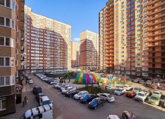 Продам двухкомнатную квартиру, 68 м2, Краснодар, Понтийская улица, 7