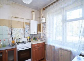 Продам 2-ком. квартиру, 45.3 м2, Карелия, улица Луначарского, 3