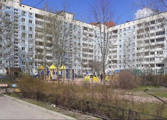 Продаю 3-комнатную квартиру, 58 м2, Санкт-Петербург, Учебный переулок, 10к4