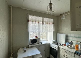 Продается двухкомнатная квартира, 44 м2, Серов, улица Заславского, 35