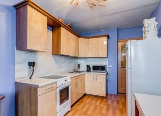 Продажа 1-ком. квартиры, 35 м2, Москва, Перекопская улица, 1к2