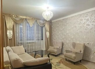 Продается 3-ком. квартира, 72 м2, Республика Башкортостан, улица Островского, 71