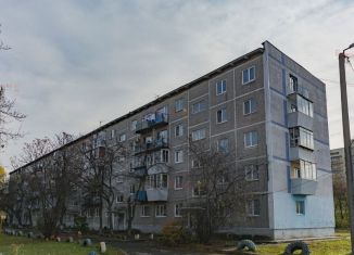 Продаю двухкомнатную квартиру, 37 м2, Арамиль, улица Гарнизон, 17