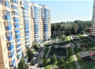 Продается трехкомнатная квартира, 105 м2, Красногорск, Лесная улица, 14