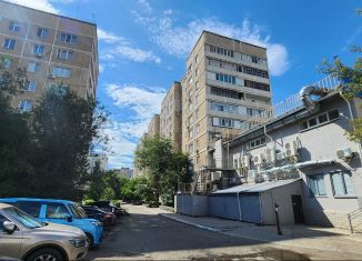 Продам 3-комнатную квартиру, 66 м2, Оренбург, проспект Гагарина, 29/2, Ленинский район