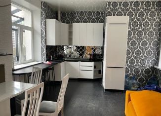 Аренда пятикомнатной квартиры, 140 м2, Москва, Кутузовский проспект, 35, ЗАО