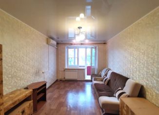 Продается двухкомнатная квартира, 57 м2, Обнинск, улица Аксёнова, 10