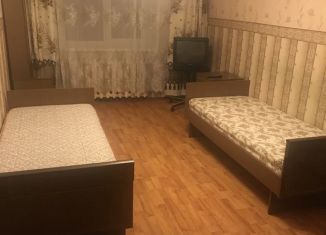 Сдаю в аренду 2-ком. квартиру, 48 м2, Ковдор, улица Ленина, 17к1