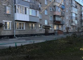 Сдается в аренду 3-ком. квартира, 61 м2, Куйбышев, 12-й квартал, 4