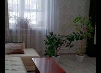 Сдам в аренду 3-ком. квартиру, 84 м2, Тольятти, Коммунистическая улица, Комсомольский район