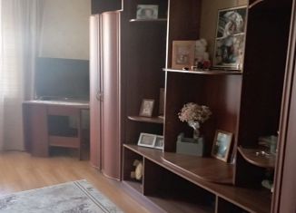 Сдаю 3-ком. квартиру, 56 м2, Стерлитамак, проспект Ленина, 26Б