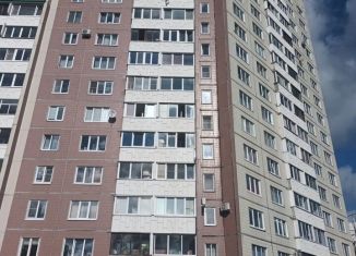 Продаю 3-комнатную квартиру, 92 м2, Санкт-Петербург, улица Сикейроса, 12