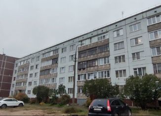 Продам 3-ком. квартиру, 69 м2, Шлиссельбург, улица Староладожский Канал, 3