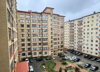 Продажа 3-комнатной квартиры, 90 м2, Каспийск, Молодёжная улица, 8