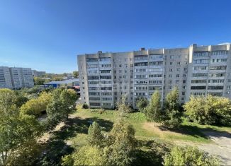 Продается трехкомнатная квартира, 65 м2, Казань, улица Лукина, 14