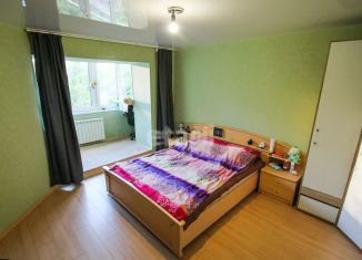 Аренда 3-комнатной квартиры, 79 м2, Екатеринбург, улица Машинистов, 14