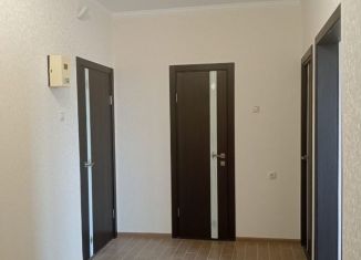 Продажа 4-ком. квартиры, 113 м2, Армавир, улица Володарского, 24