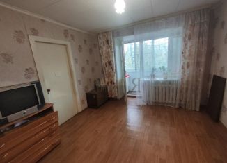 Продается 2-ком. квартира, 33 м2, Рязань, Юбилейная улица, 12