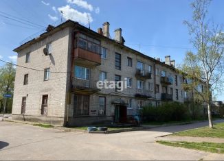 Продажа 3-комнатной квартиры, 56 м2, городской посёлок Мга, Железнодорожная улица, 51