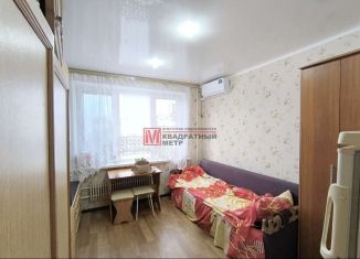 Продается 1-комнатная квартира, 13 м2, Старый Оскол, микрорайон Молодогвардеец, 2
