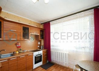 Продается 1-комнатная квартира, 34.7 м2, Омск, улица 50 лет Октября, 118