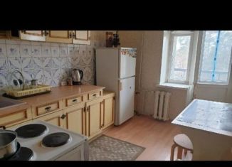 Аренда 2-комнатной квартиры, 50 м2, Заречный, улица Курчатова, 9