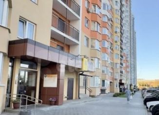 Продам квартиру со свободной планировкой, 35 м2, Энгельс, улица Пушкина, 87, ЖК Энгельс-Сити 3