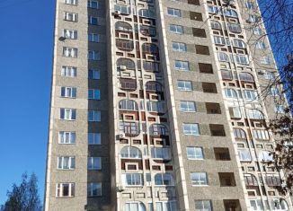 Продажа трехкомнатной квартиры, 64.8 м2, Удмуртия, Удмуртская улица, 271