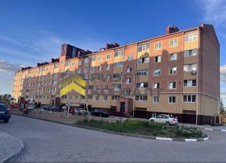 Продам 1-комнатную квартиру, 33 м2, село Троицкое, жилой комплекс Лазаревский, 56