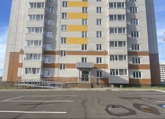 Продам 3-комнатную квартиру, 65 м2, Вологда, улица Лётчика Каберова, 7