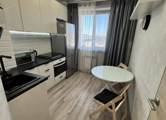 Сдается в аренду 2-комнатная квартира, 48 м2, Обь, улица Ломоносова, 46