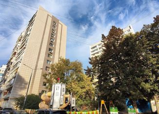 Продам 2-ком. квартиру, 42 м2, Москва, улица Шаболовка, 16к2, улица Шаболовка