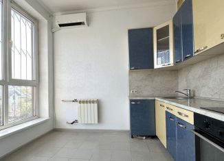 Продам 2-ком. квартиру, 72.2 м2, Троицк, Радужная улица, 11