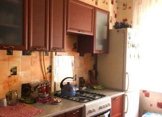 Продам 2-ком. квартиру, 53 м2, Волгоград, улица Сухова, 19, Советский район