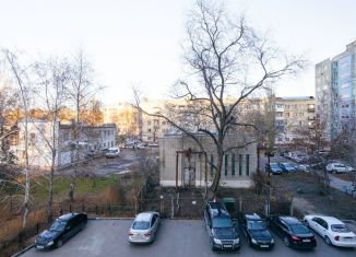 Продается трехкомнатная квартира, 72.1 м2, Саратов, улица имени Г.К. Орджоникидзе, 12А, Заводской район