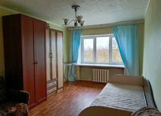 Продажа 2-ком. квартиры, 50 м2, Обнинск, улица Красных Зорь, 3