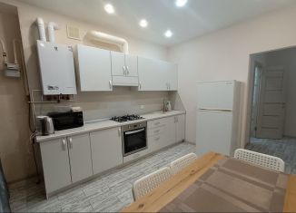 Продам 1-ком. квартиру, 35 м2, Славянск-на-Кубани, Проточная улица, 136Г