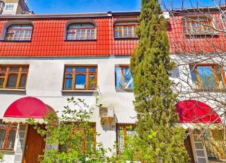 Продается многокомнатная квартира, 266 м2, поселок городского типа Форос, улица Терлецкого, 5