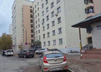 Продаю комнату, 11.6 м2, Казань, улица Амирхана Еники, 3