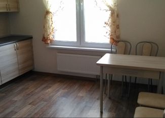 Сдаю в аренду 1-ком. квартиру, 40 м2, Санкт-Петербург, Южное шоссе, 53к4, метро Проспект Славы