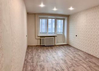 Продажа 1-ком. квартиры, 32 м2, Березники, улица Черняховского, 59