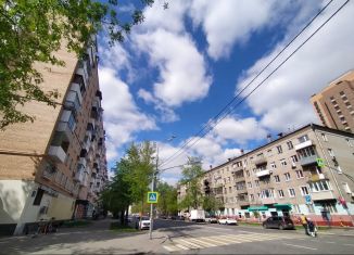 Сдача в аренду торговой площади, 220 м2, Москва, 2-я Владимирская улица, 10