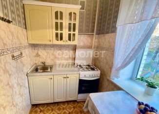 Продам 2-ком. квартиру, 43 м2, Московская область, улица Шмидта, 18