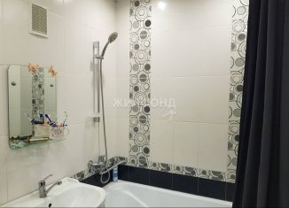 Продается 2-ком. квартира, 39 м2, Бердск, улица Ленина, 46