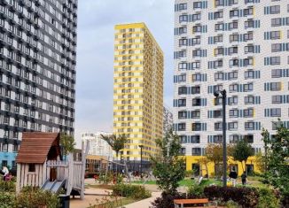 Продажа 2-комнатной квартиры, 65 м2, Московская область, улица Мира