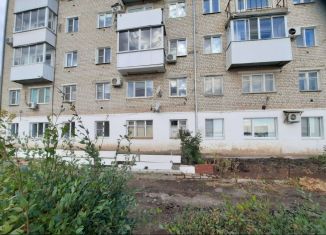 Продажа 2-комнатной квартиры, 43.3 м2, Саратовская область, Коммунистическая улица, 1