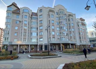 Продажа 4-комнатной квартиры, 141 м2, Свердловская область, Красноармейская улица, 66