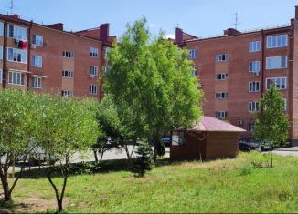 Продается двухкомнатная квартира, 76 м2, Северная Осетия, улица Коблова, 1к1