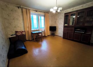 Продается 3-ком. квартира, 75 м2, Челябинская область, улица Комарова, 135А