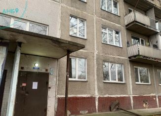 2-ком. квартира на продажу, 47 м2, Новосибирск, улица Забалуева, 9, метро Студенческая